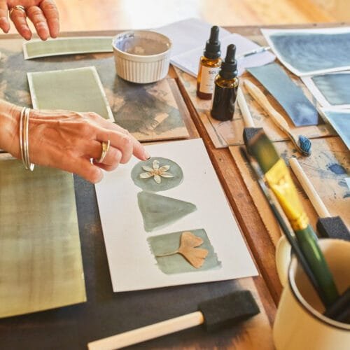 Abril 2026 · Taller "Del vegetal a la obra"